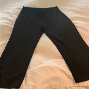 Nike Capri workout pants